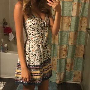 Spaghetti strap, cross back white floral A&F size XS dress